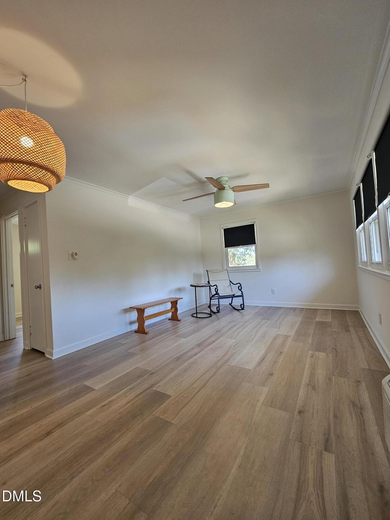 707 Daniels Street - Photo 7
