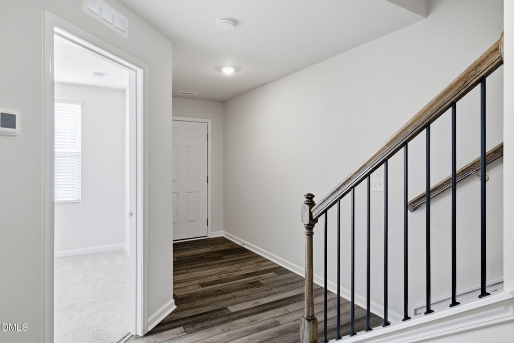1011 Hemlock Cone Way - Photo 3