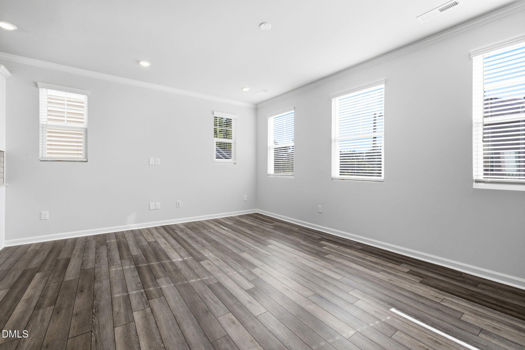 1011 Hemlock Cone Way - Photo 12