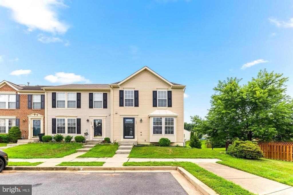 427 Mayapple Court - Photo 0