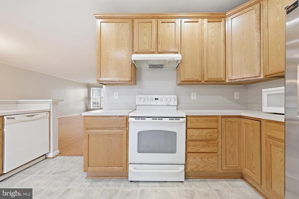 6502 Montalto Xing - Photo 9