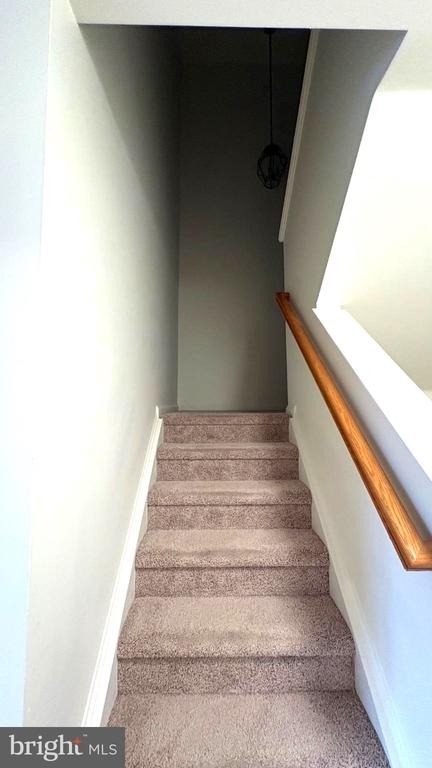 4967 Clarendon Terrace - Photo 11