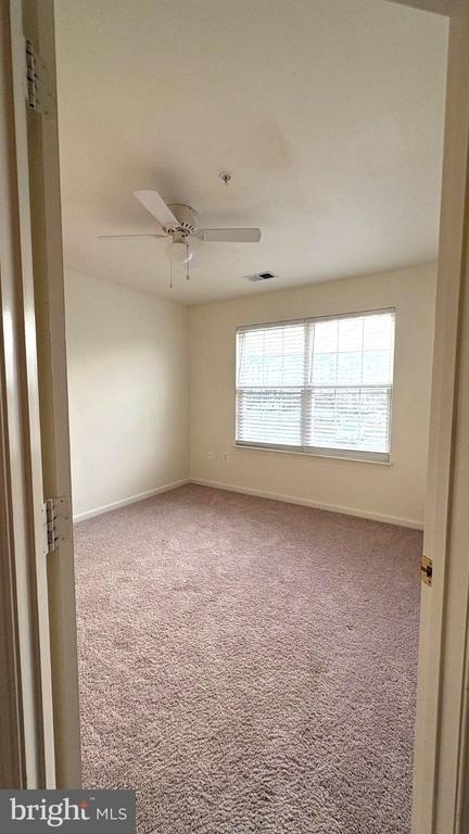 4967 Clarendon Terrace - Photo 9