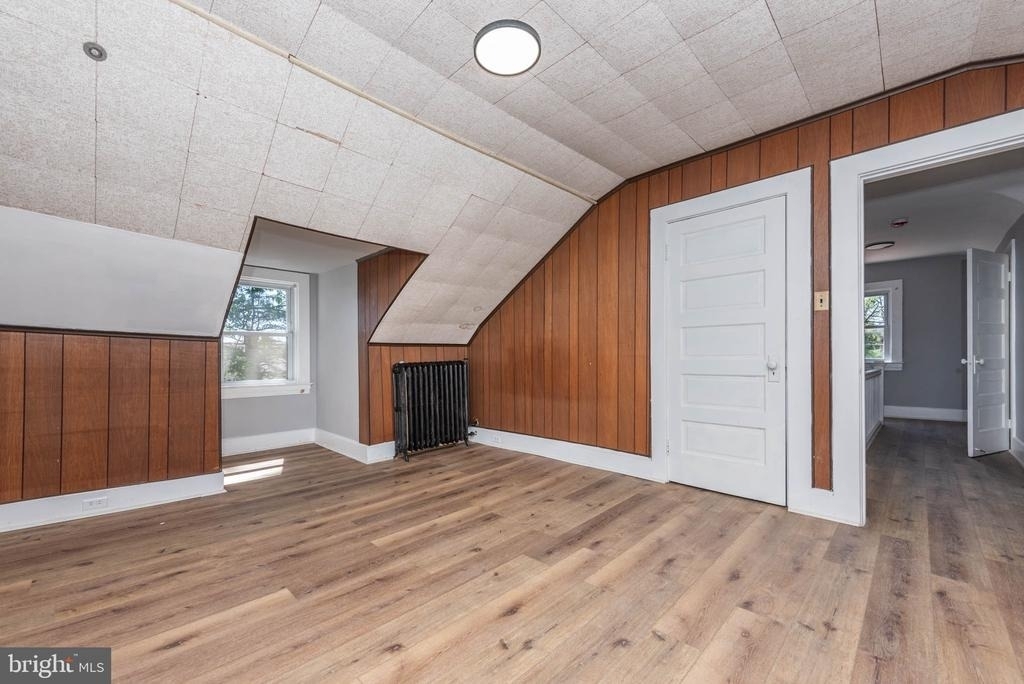 10 S Belle Grove Road - Photo 22