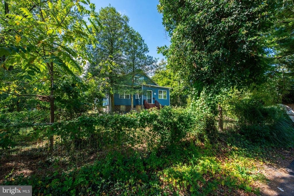 10 S Belle Grove Road - Photo 25