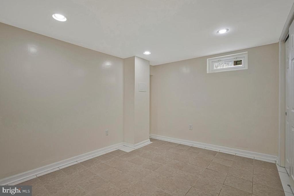 3716 Valley Hill Drive - Photo 30