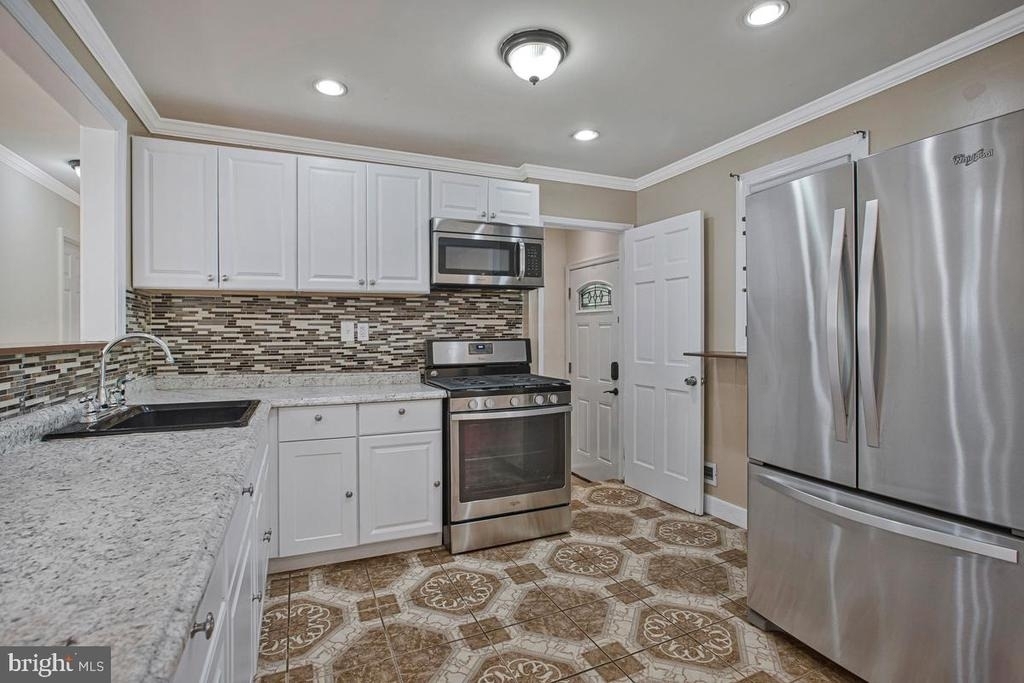3716 Valley Hill Drive - Photo 11