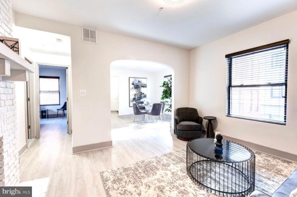 19 W Mulberry Street - Photo 4