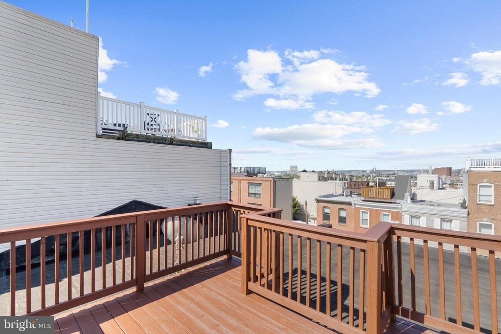 1005 S Baylis Street - Photo 25