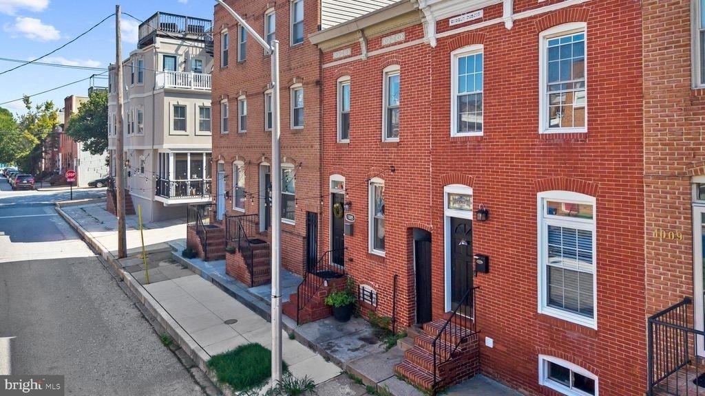 1005 S Baylis Street - Photo 44