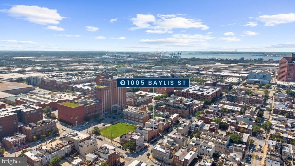 1005 S Baylis Street - Photo 40