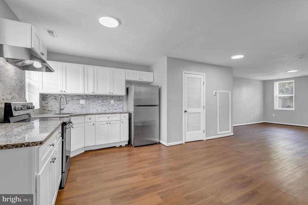 2103 Chelsea Terrace - Photo 7