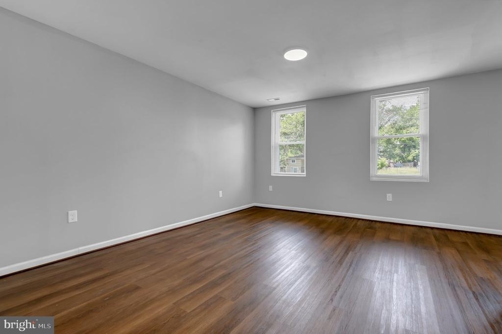 2103 Chelsea Terrace - Photo 14