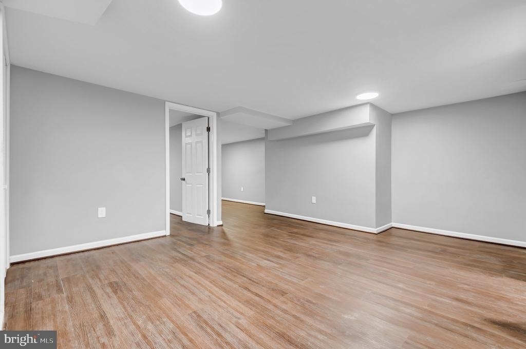2103 Chelsea Terrace - Photo 18
