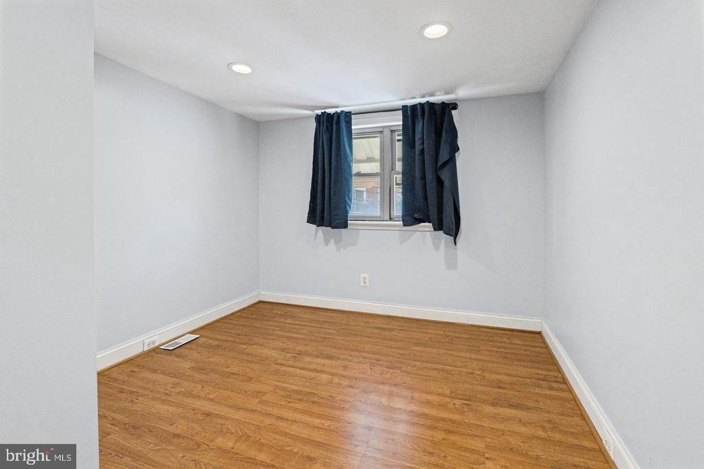 1456 Andre Street - Photo 15