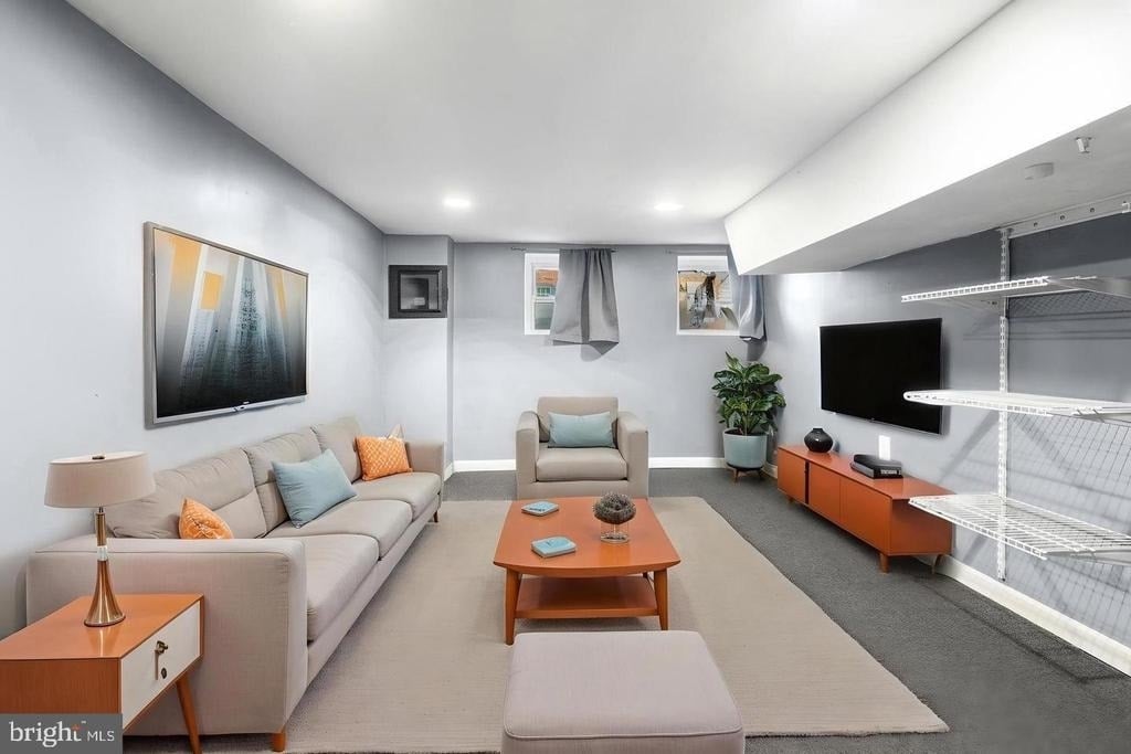 1456 Andre Street - Photo 20