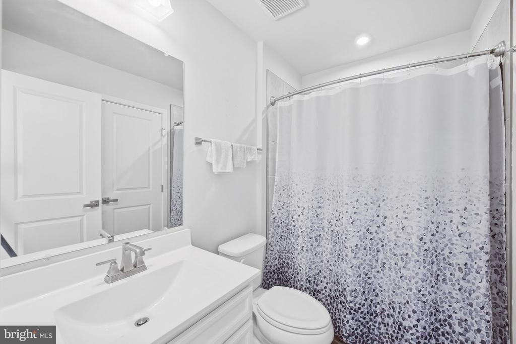 1834 Park Avenue - Photo 16