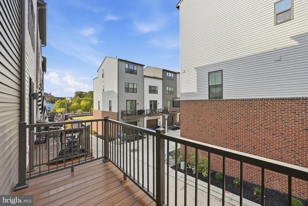 1834 Park Avenue - Photo 21
