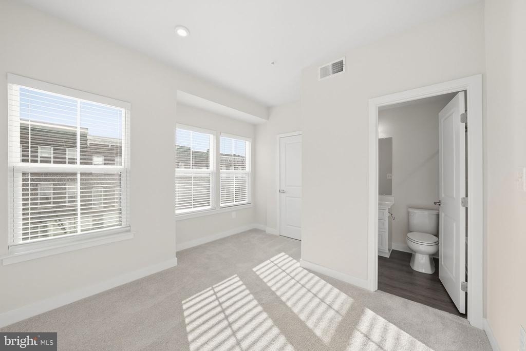 1834 Park Avenue - Photo 14