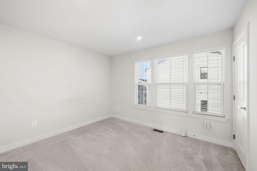 1834 Park Avenue - Photo 13
