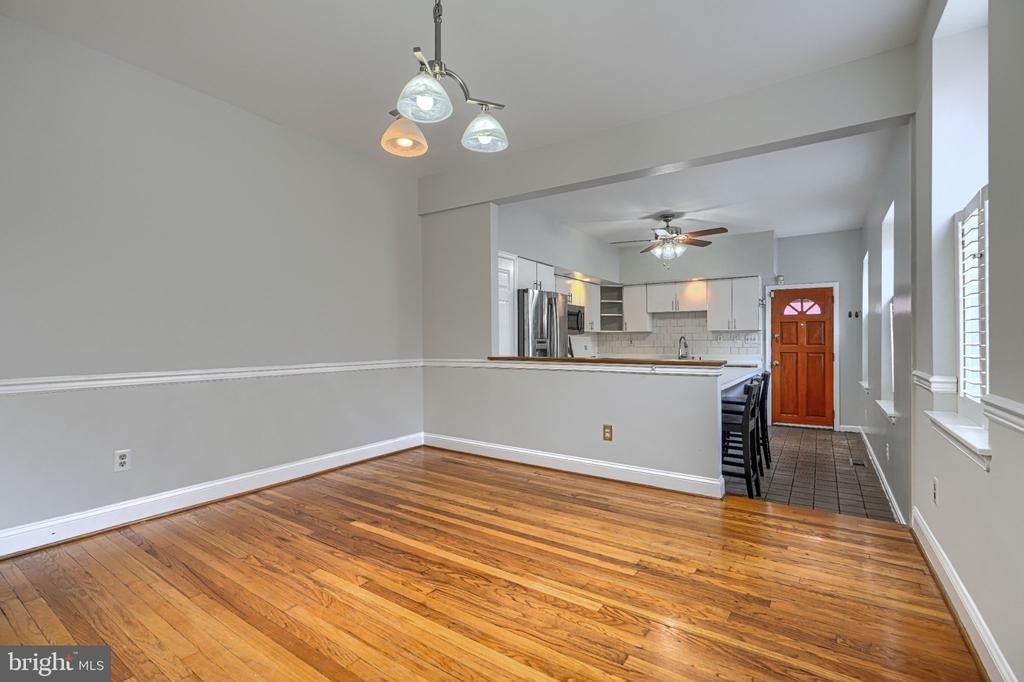 136 E Gittings Street - Photo 3