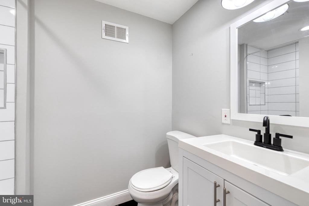 635 S Lehigh Street - Photo 11