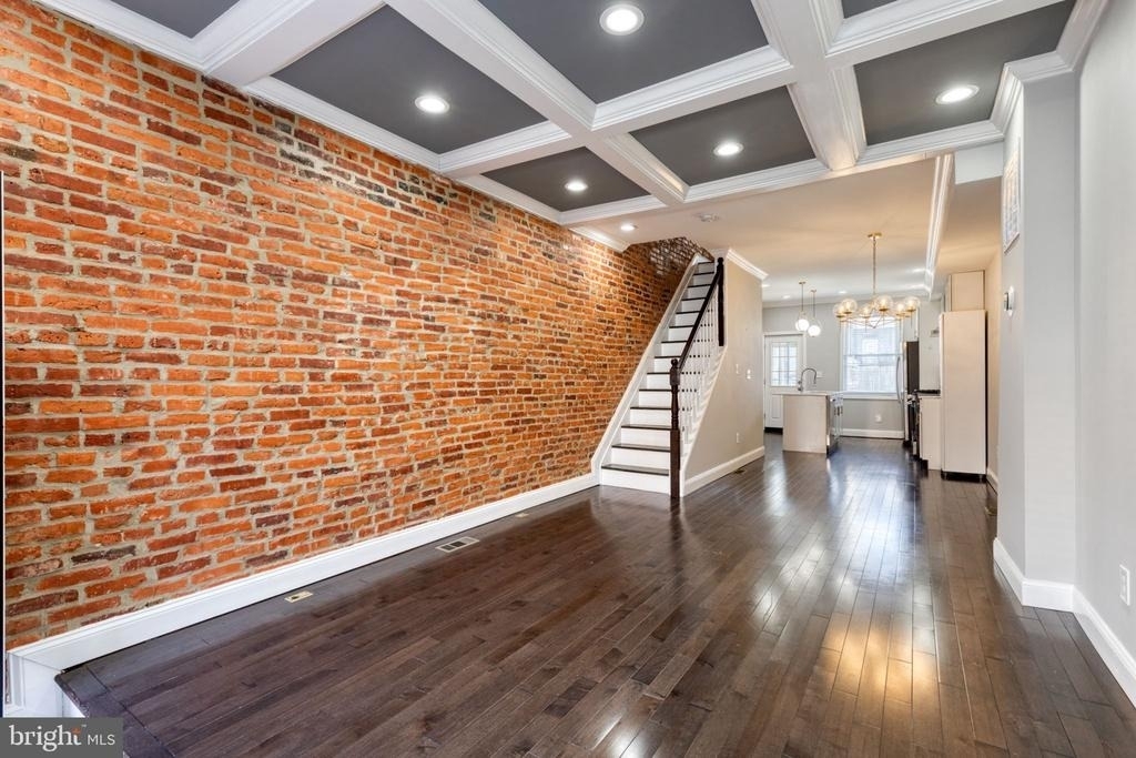 635 S Lehigh Street - Photo 1