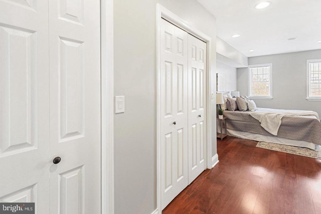 816 S Potomac Street - Photo 16