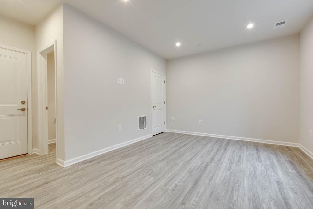 2009 Twisted Oak Place - Photo 38