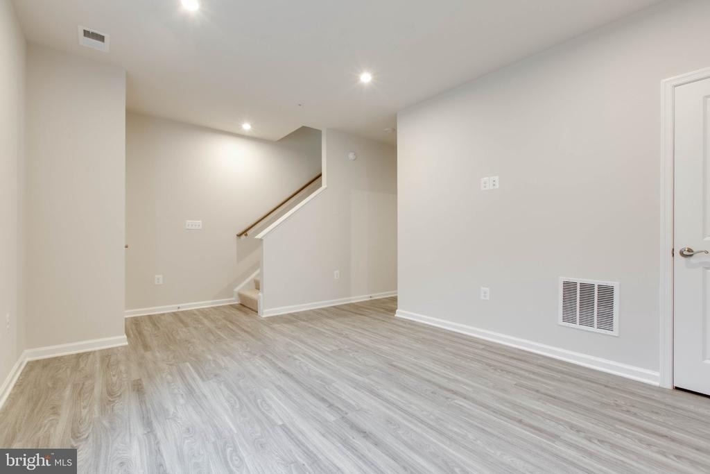 2009 Twisted Oak Place - Photo 37