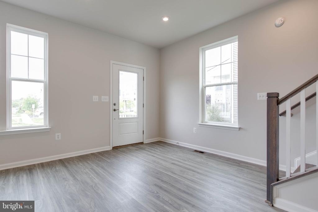 2009 Twisted Oak Place - Photo 4