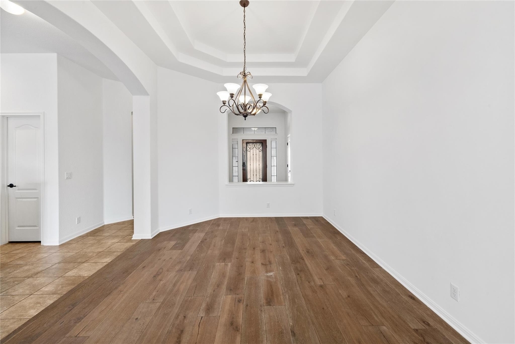 250 Maeves Way - Photo 22