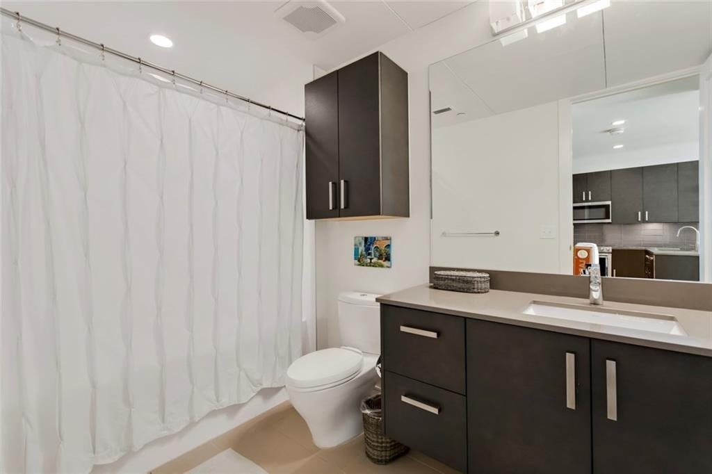 222 West Ave - Photo 9