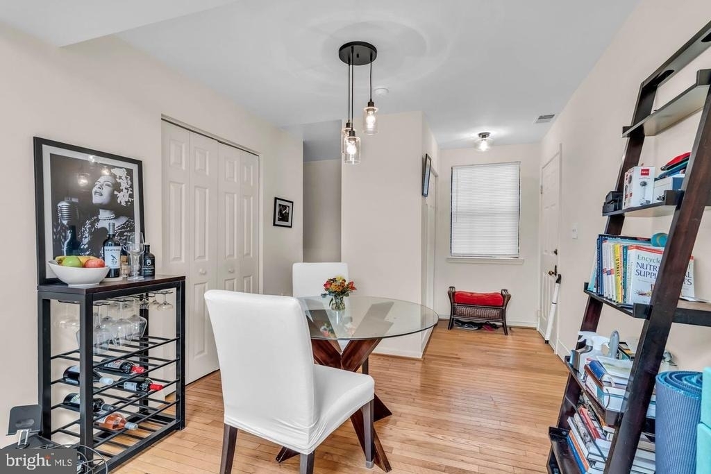 3040 Pineview Court Ne - Photo 5