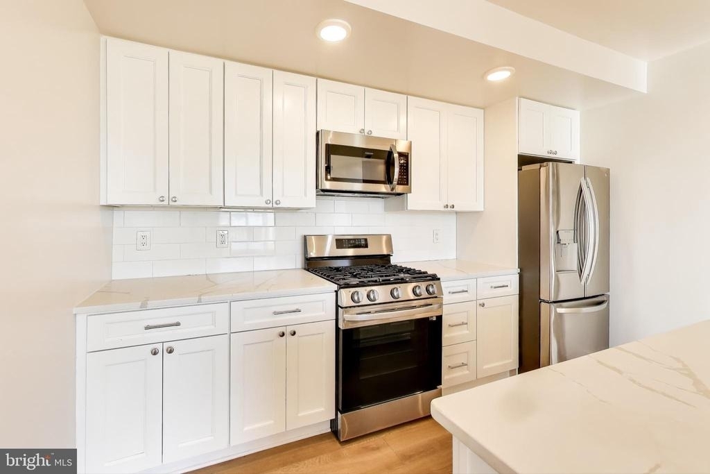 1100 Bladensburg Road Ne - Photo 3