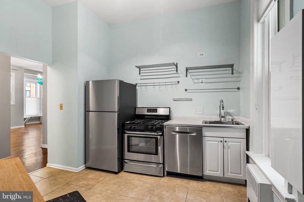 1300 Massachusetts Avenue Nw - Photo 5