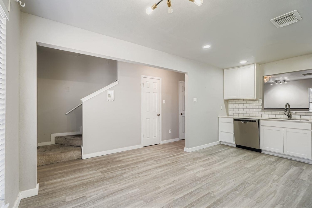 1827 River Crossing Cir - Photo 6