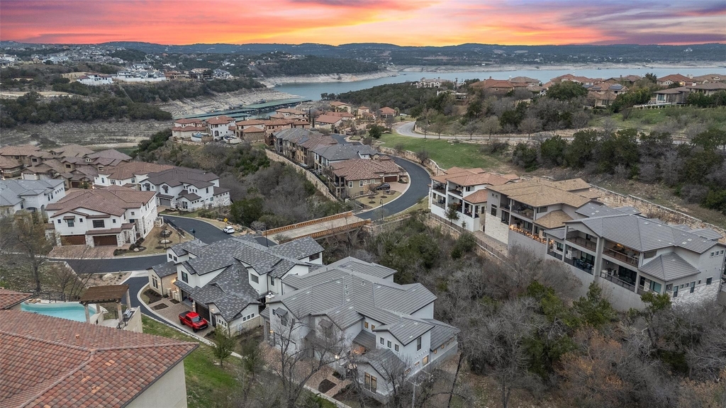 107 Cascading Waters Pl - Photo 2
