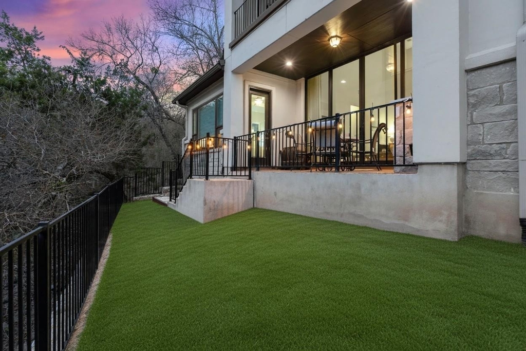 107 Cascading Waters Pl - Photo 32