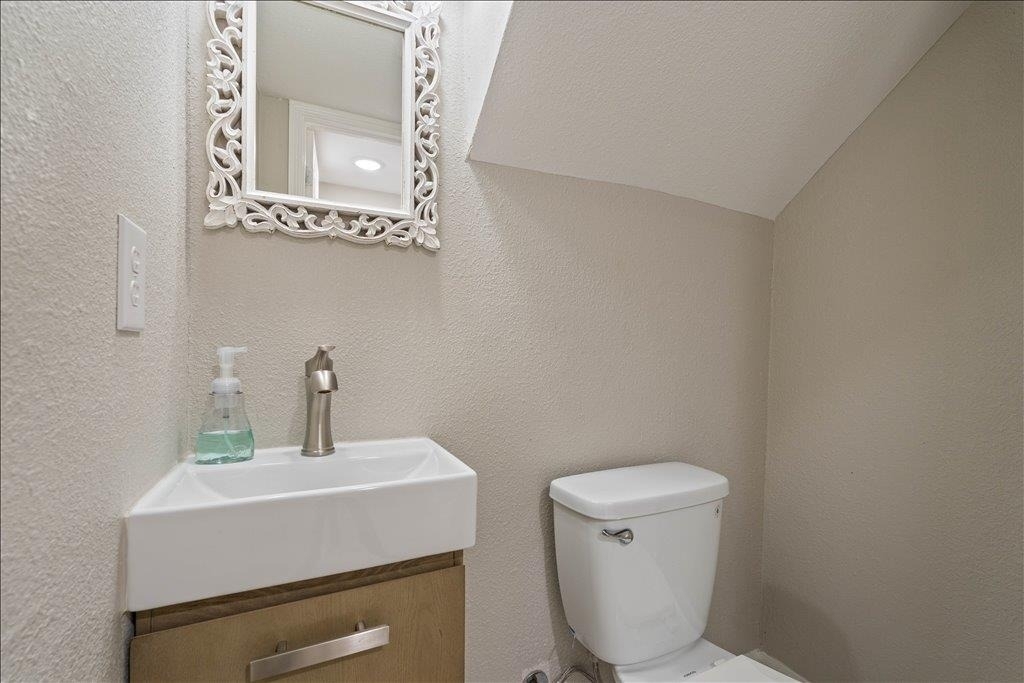 9209 Kempler Dr - Photo 5