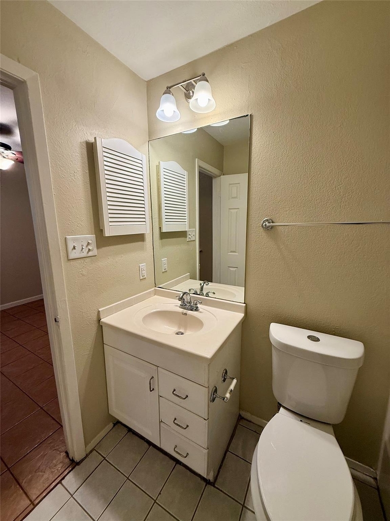 10805 Lanshire Dr - Photo 10