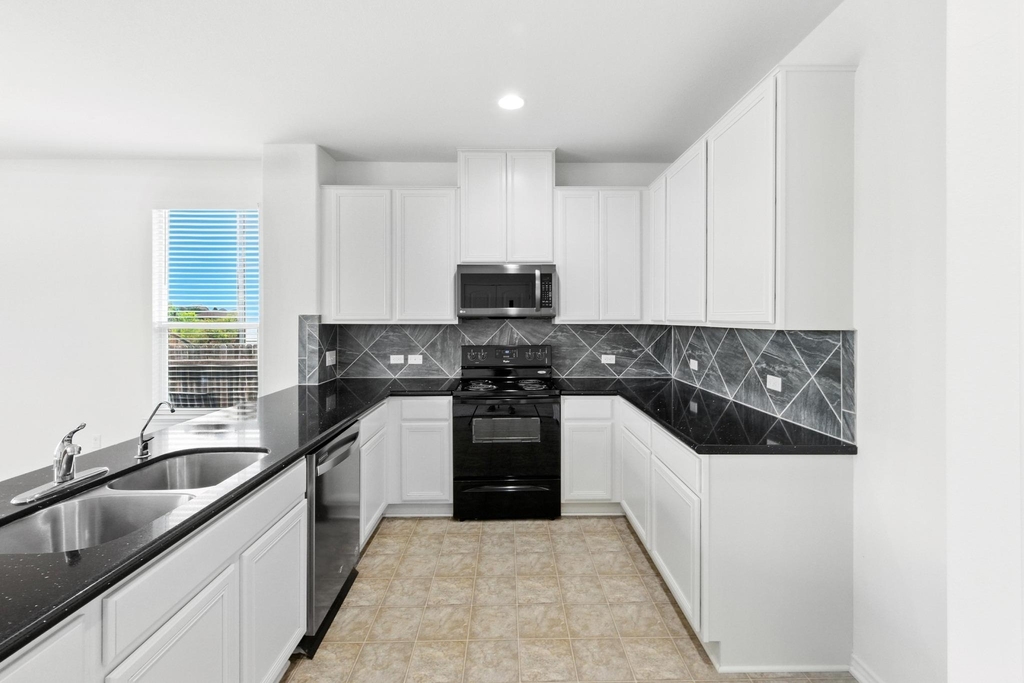 173 Apricot Dr - Photo 12