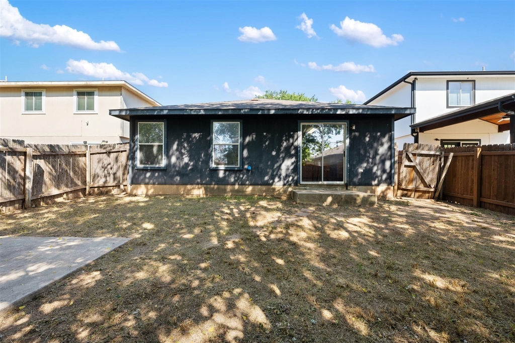 3213 Crownover St - Photo 23