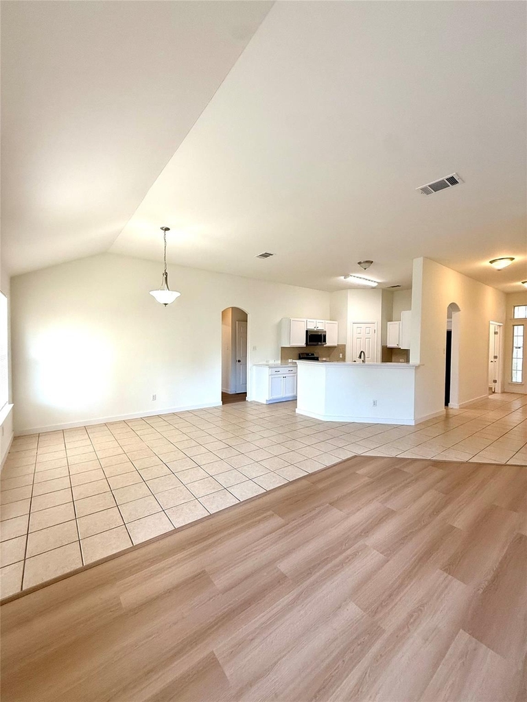 107 Desert Highlands Trl - Photo 10
