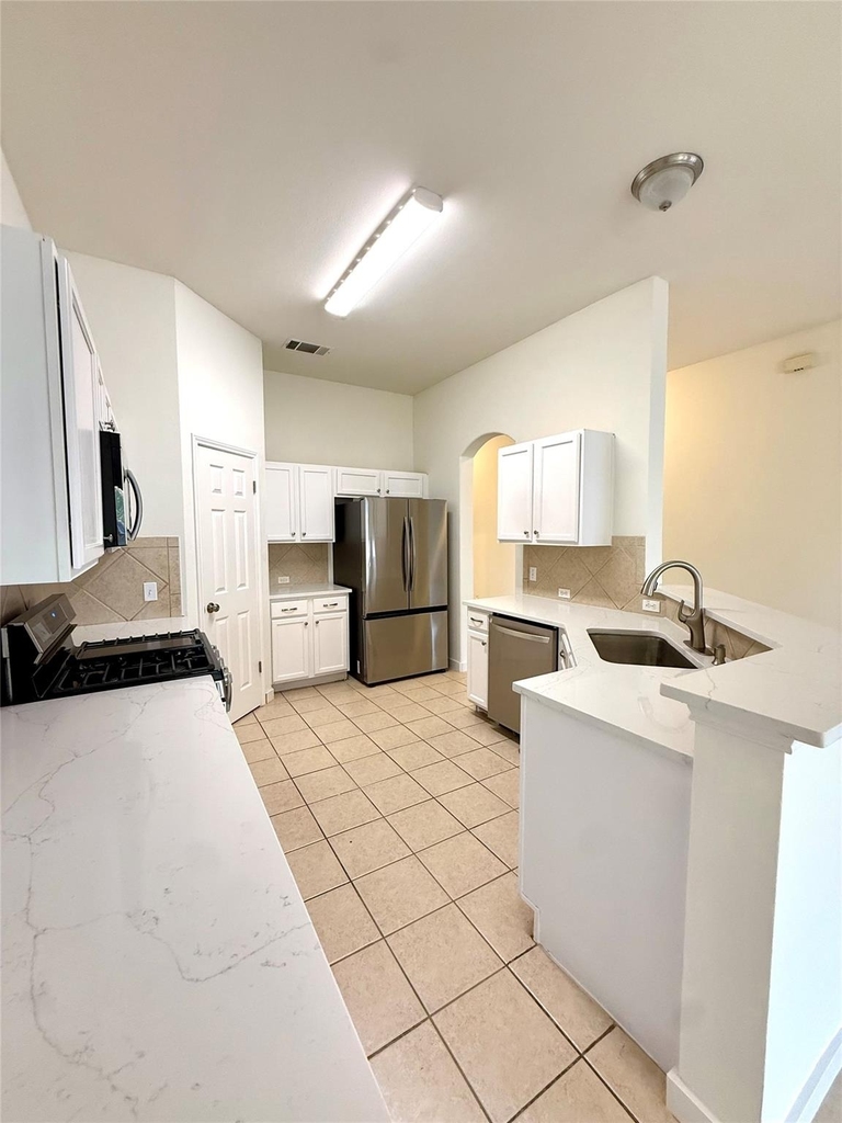 107 Desert Highlands Trl - Photo 15