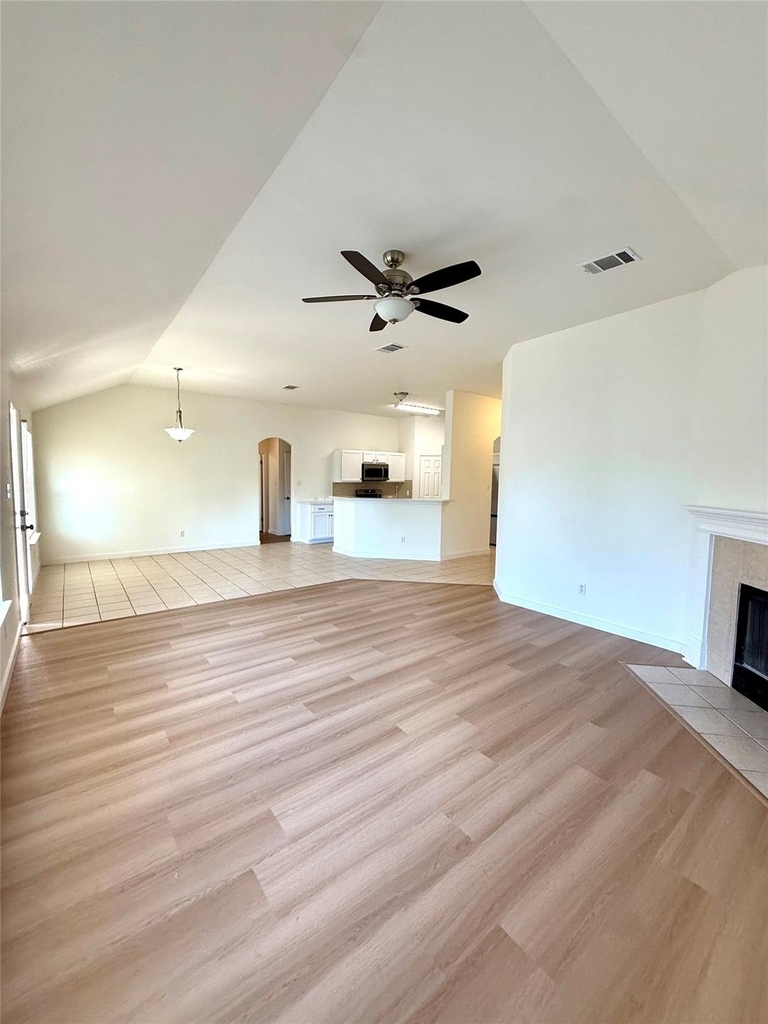 107 Desert Highlands Trl - Photo 13