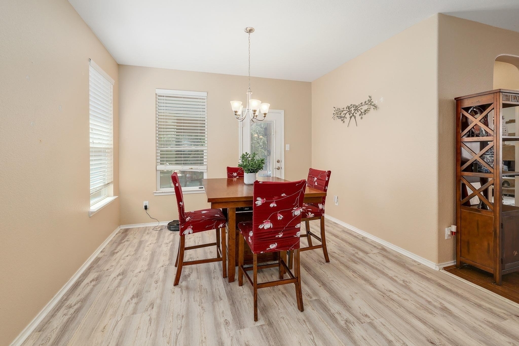 217 Sheepshank Dr - Photo 6
