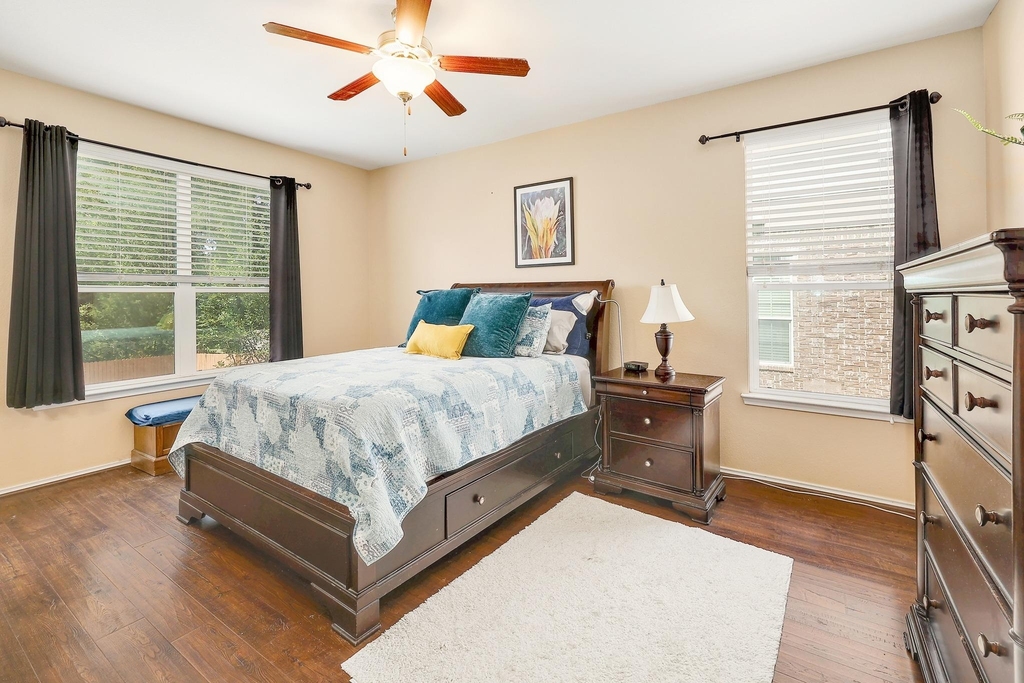 217 Sheepshank Dr - Photo 16