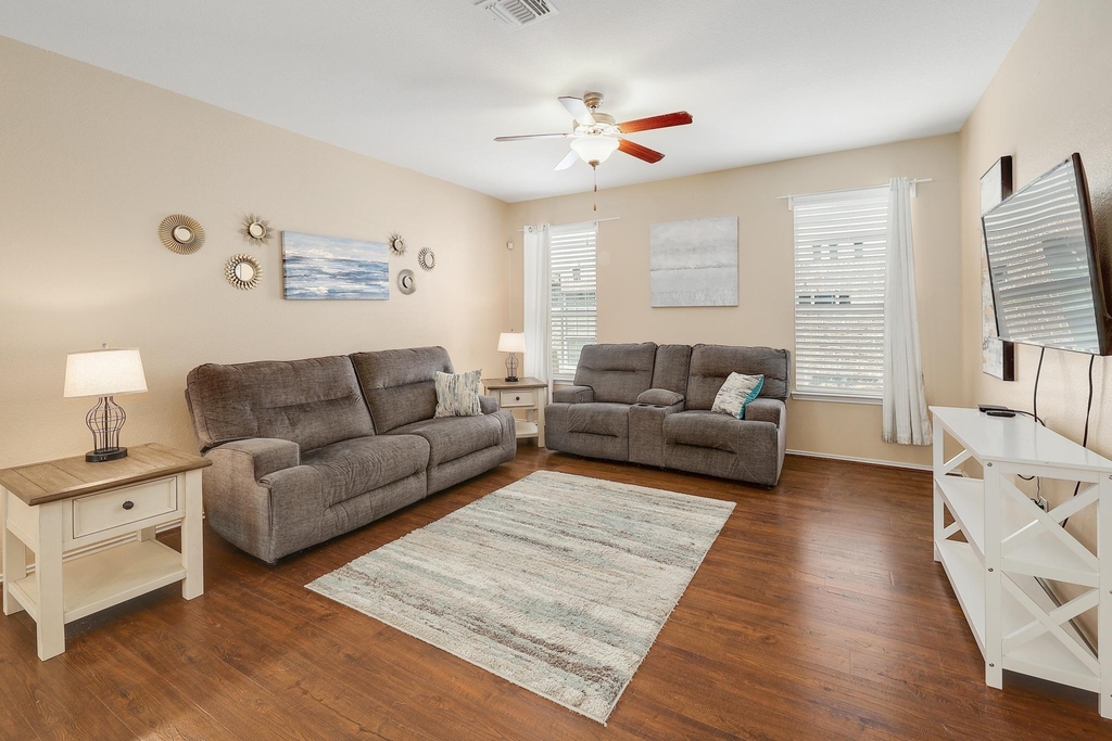 217 Sheepshank Dr - Photo 3