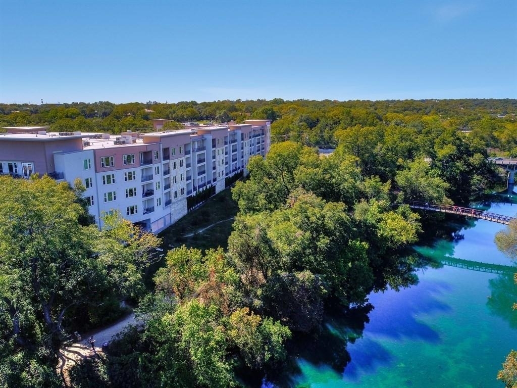 1900 Barton Springs Rd - Photo 36